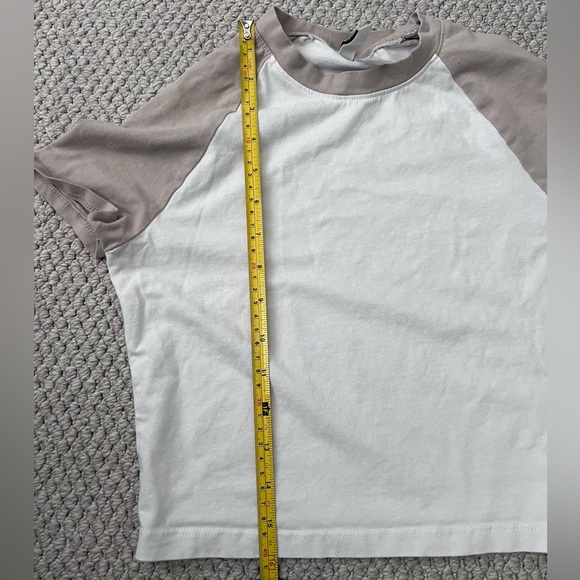 Crop top - Picture 4 of 5